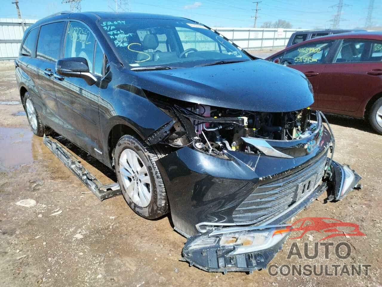 TOYOTA SIENNA 2021 - 5TDZSKFC2MS033812