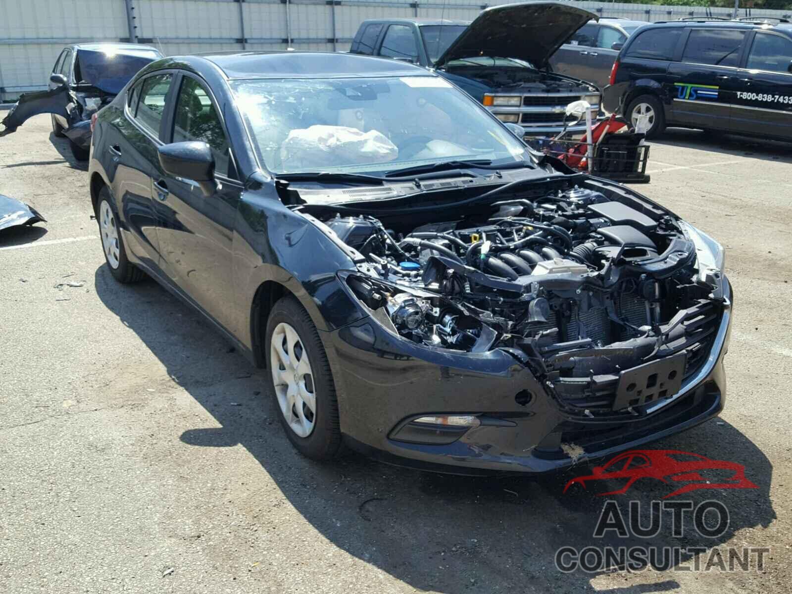 MAZDA 3 2018 - 3MZBN1U74JM172633