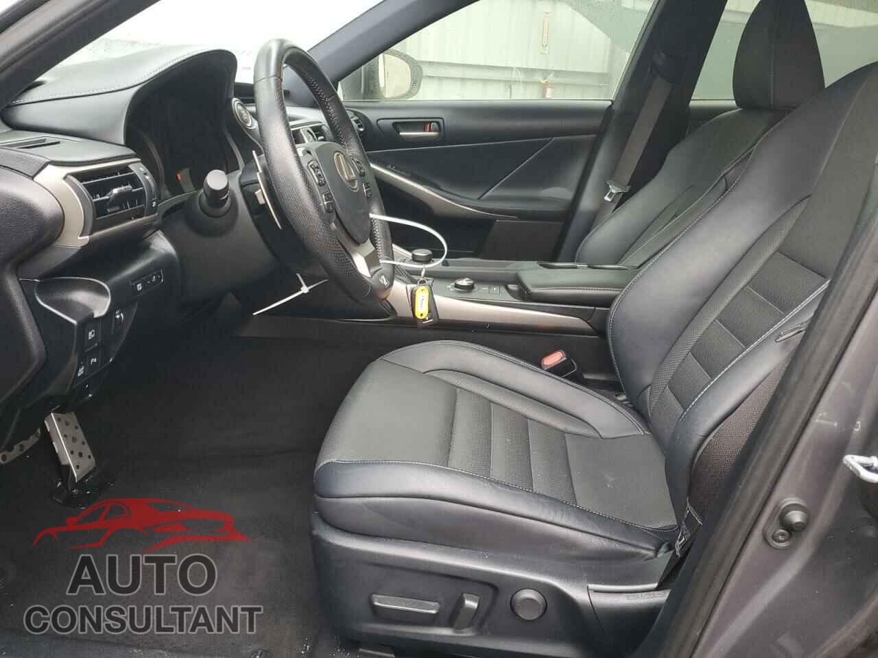 LEXUS IS 2019 - JTHBA1D25K5092007