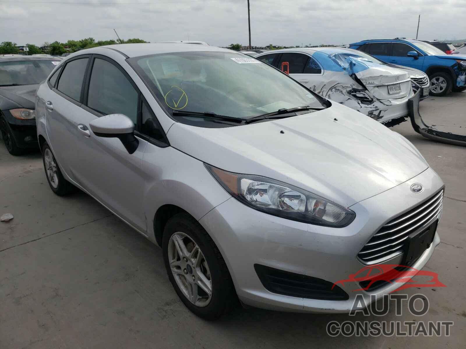 FORD FIESTA 2018 - 3FADP4BJ5JM129169