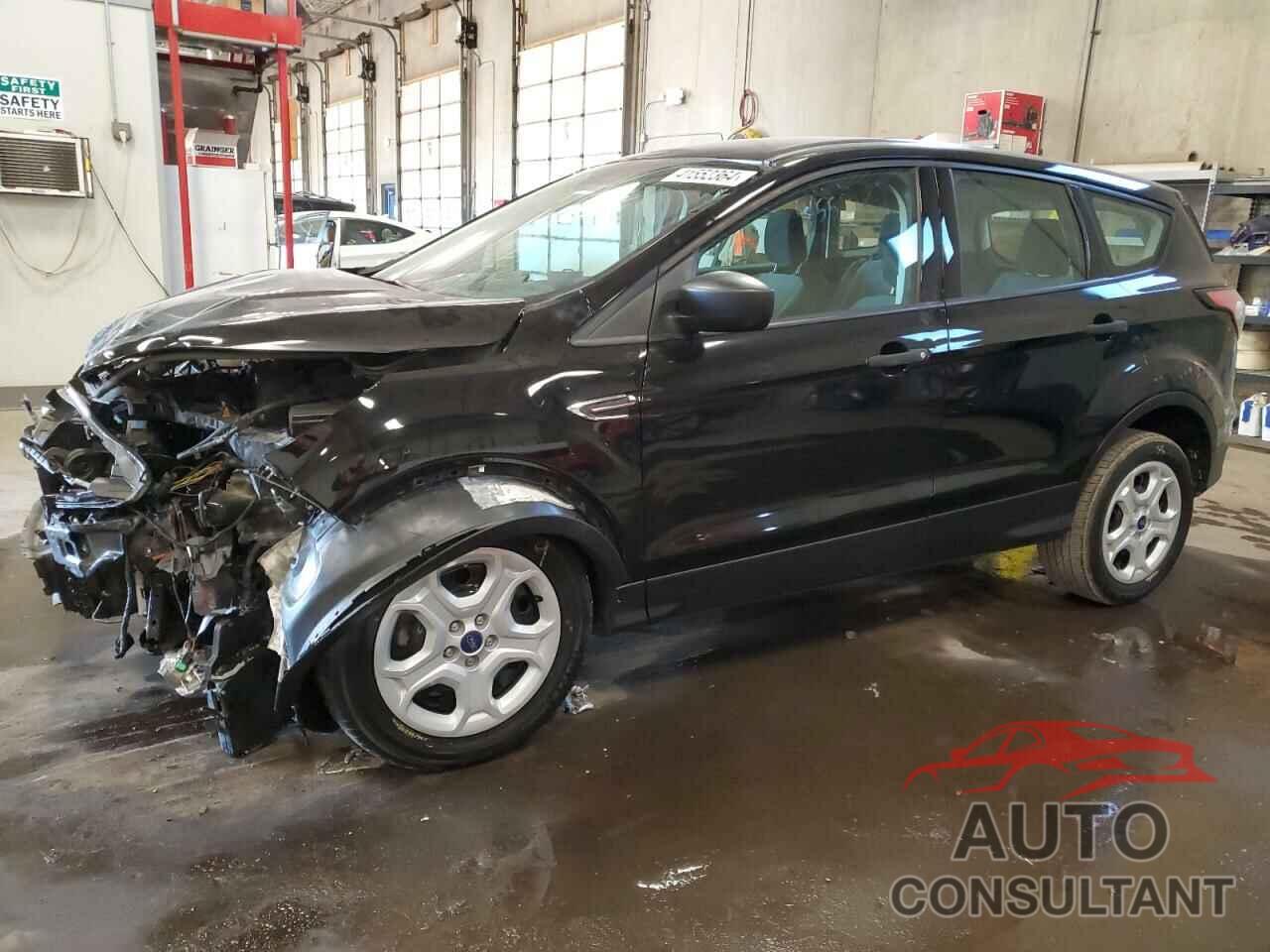 FORD ESCAPE 2018 - 1FMCU0F7XJUA36371