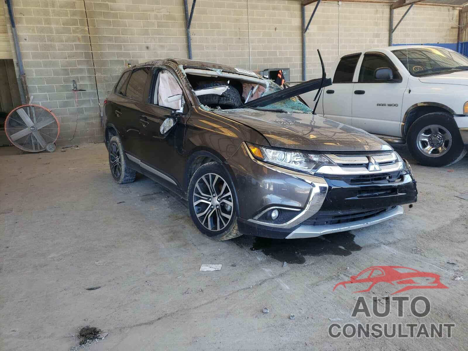 MITSUBISHI OUTLANDER 2017 - JA4AD3A38HZ066817