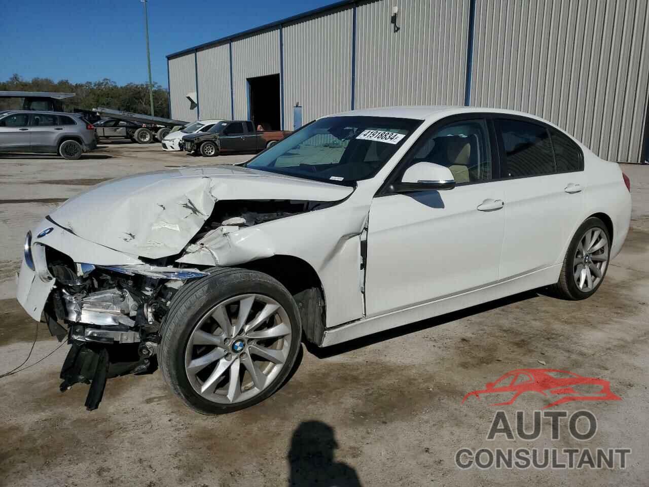 BMW 3 SERIES 2018 - WBA8A9C58JAH12876