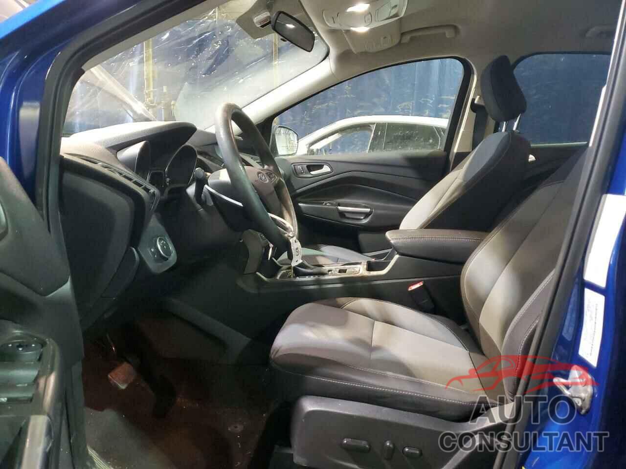 FORD ESCAPE 2018 - 1FMCU0GD1JUC95545