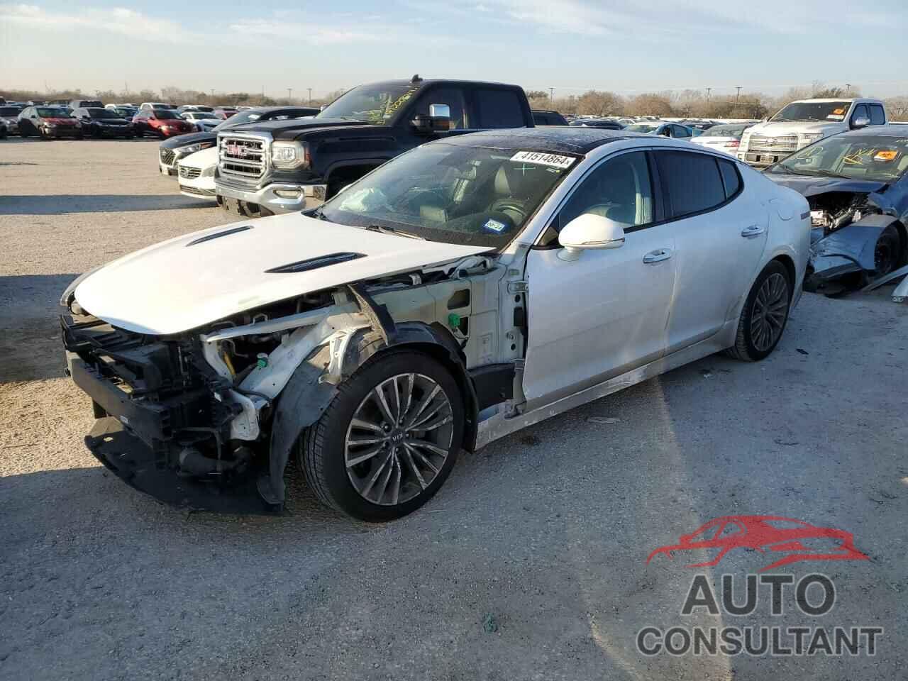 KIA STINGER 2018 - KNAE25LA7J6037186