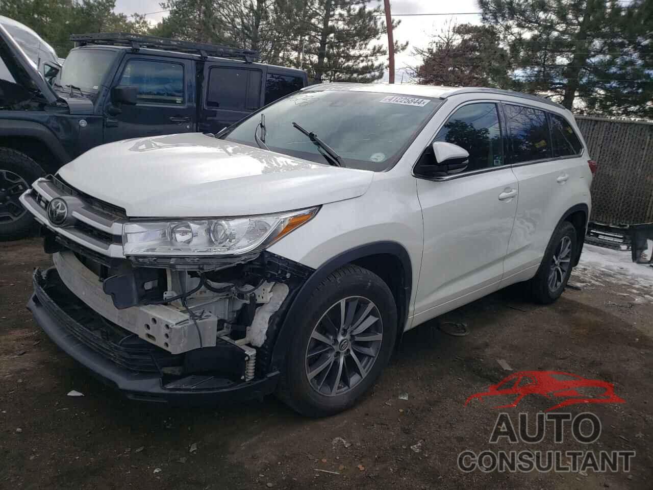 TOYOTA HIGHLANDER 2018 - 5TDJZRFH6JS860978