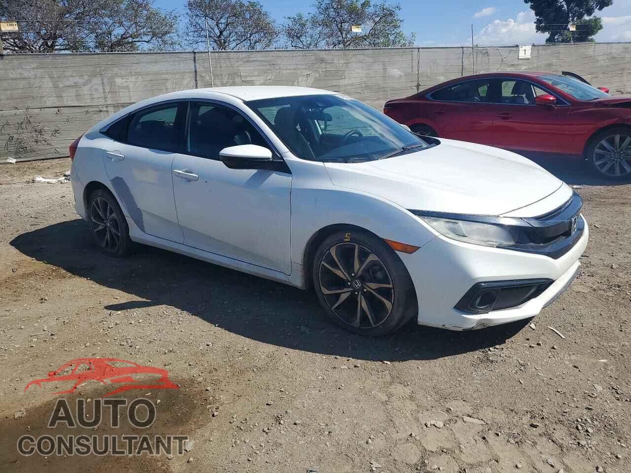 HONDA CIVIC 2019 - 2HGFC2F82KH576229