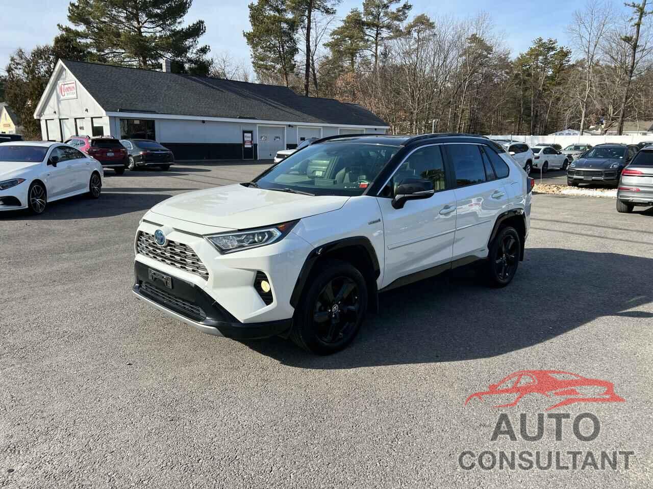 TOYOTA RAV4 2020 - JTMEWRFV2LJ041837