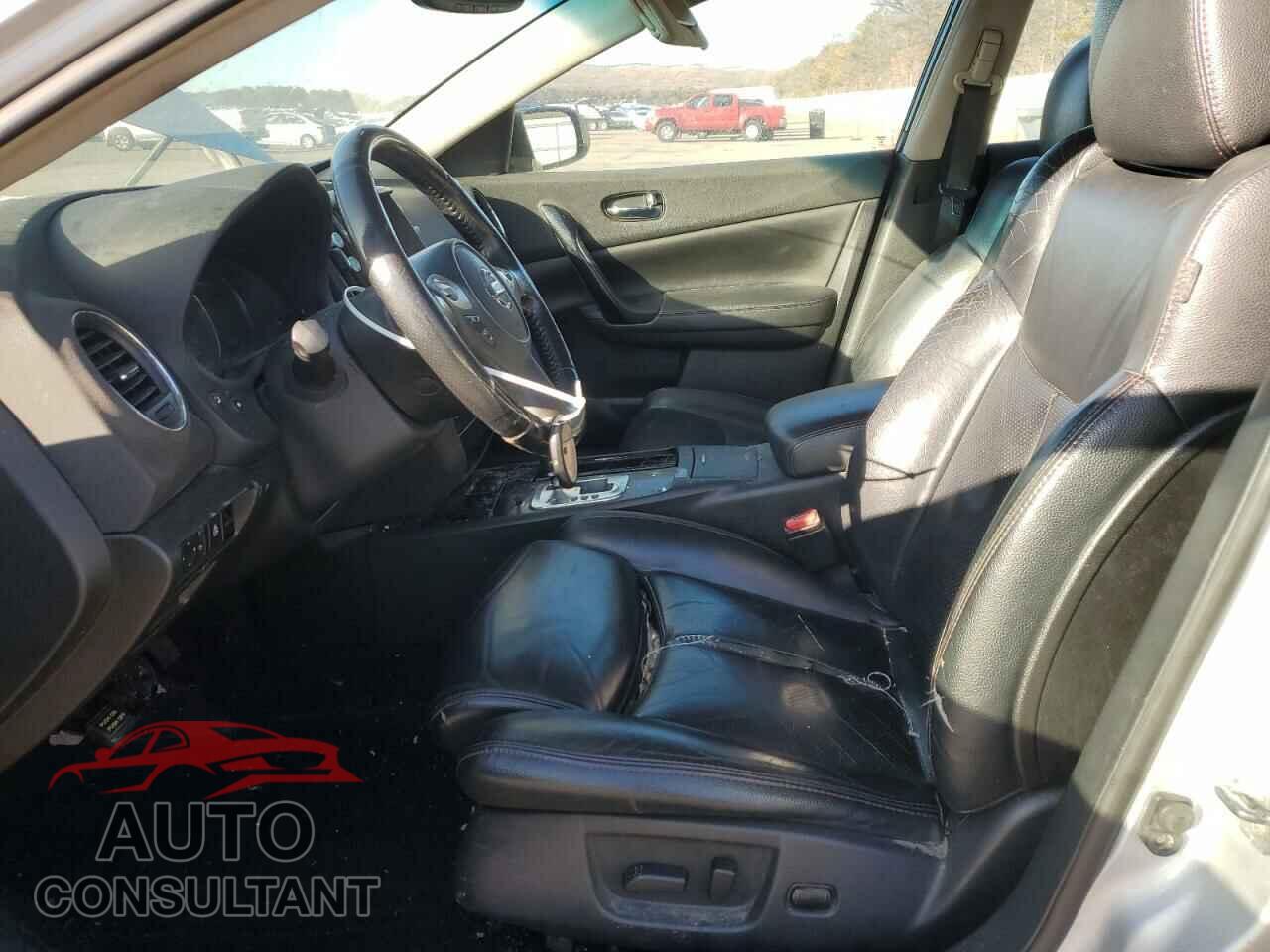 NISSAN MAXIMA 2011 - 1N4AA5AP8BC816309
