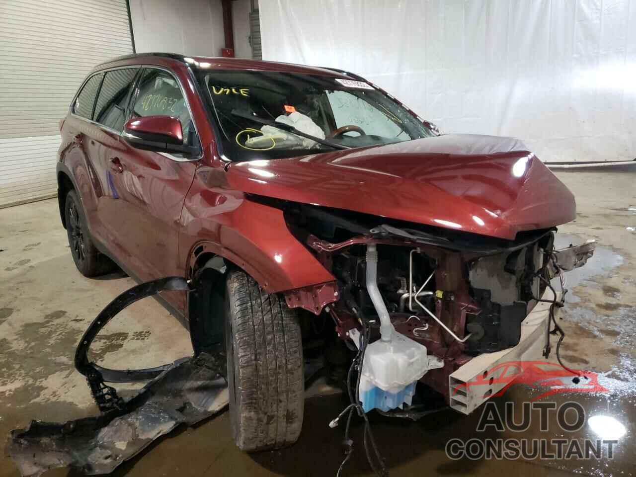 TOYOTA HIGHLANDER 2019 - 5TDJZRFH3KS574409