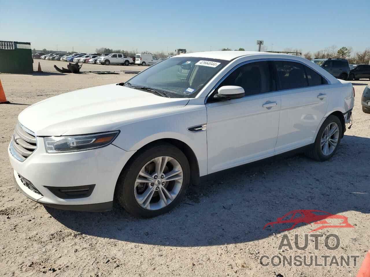 FORD TAURUS 2017 - 1FAHP2E82HG144506