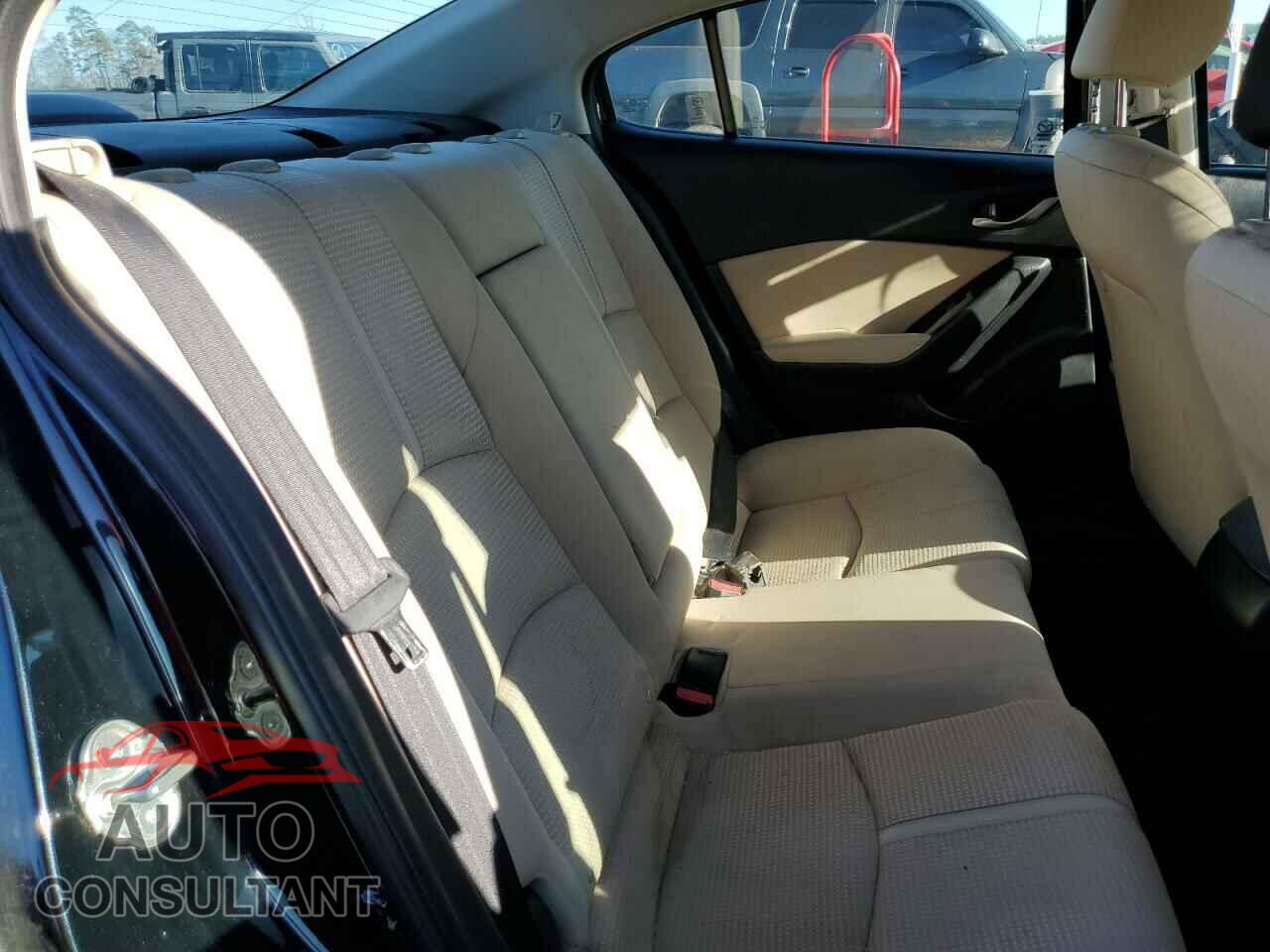 MAZDA 3 2017 - 3MZBN1U71HM152916