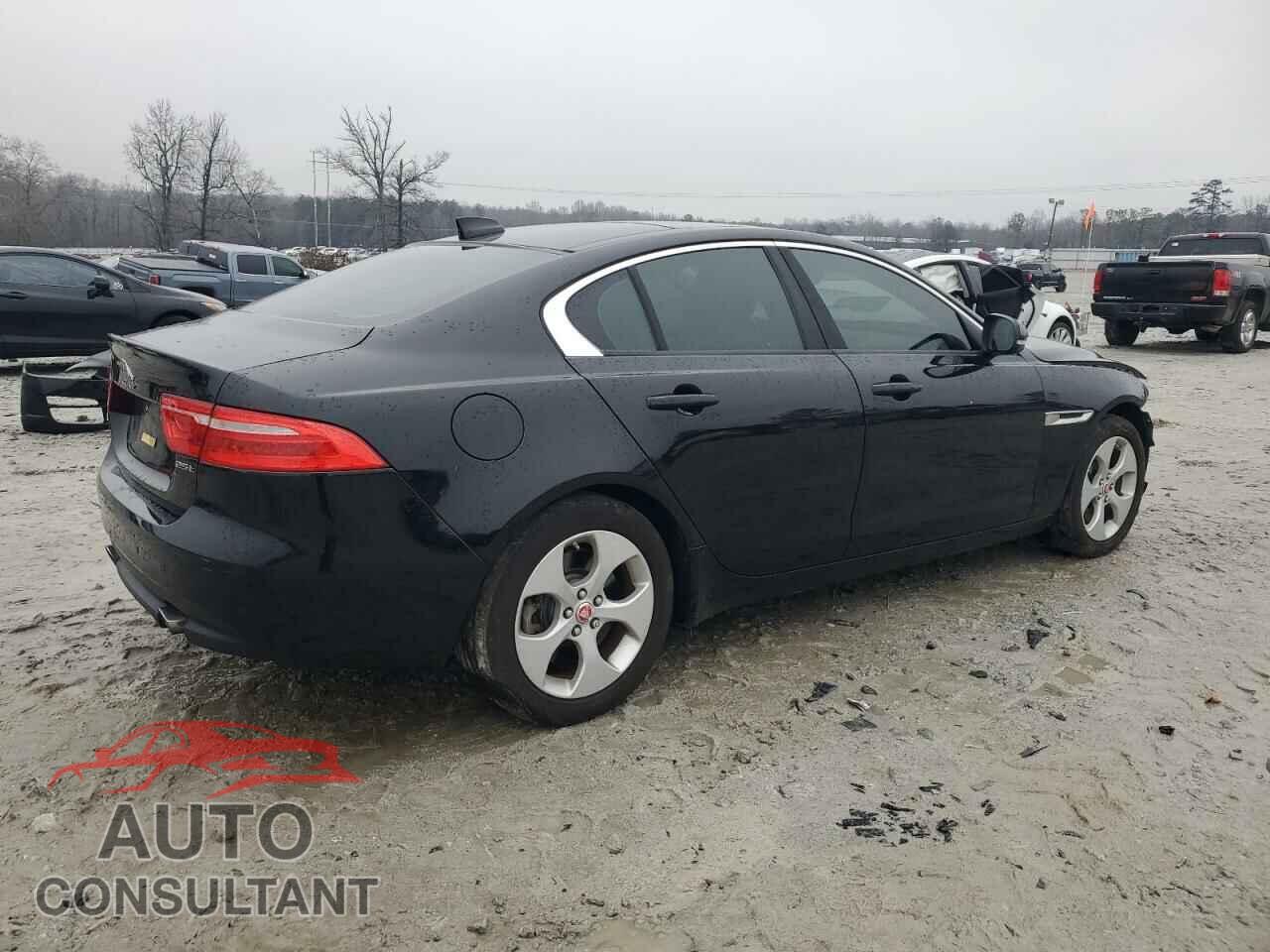 JAGUAR XE 2017 - SAJAR4BG2HA958771