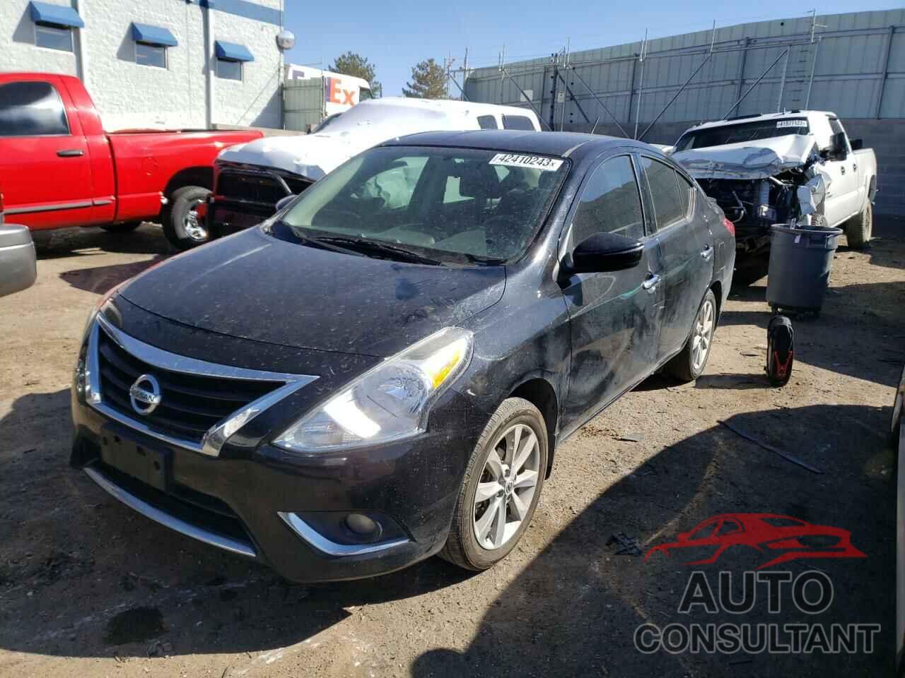 NISSAN VERSA 2017 - 3N1CN7AP9HL810022