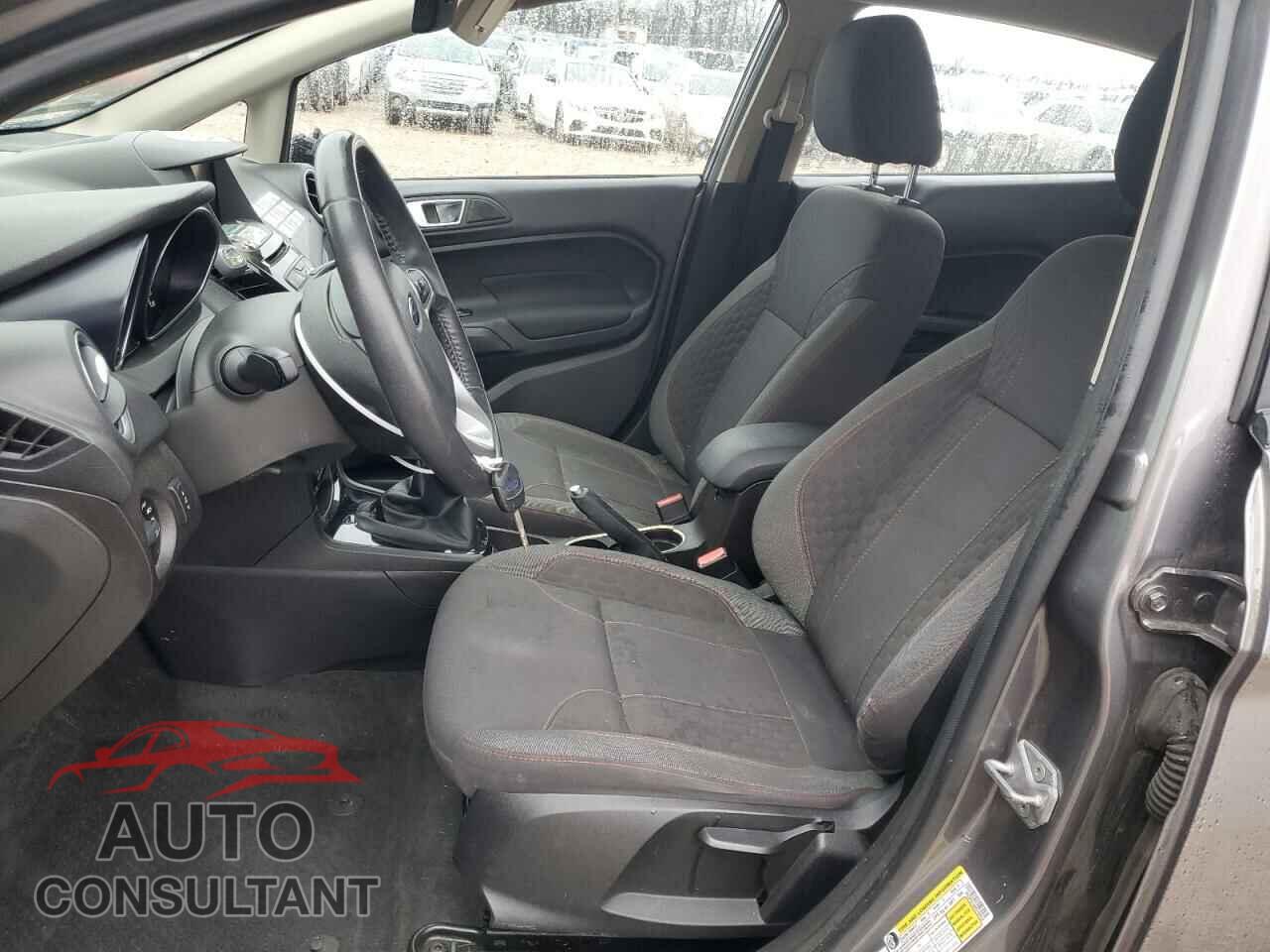 FORD FIESTA 2014 - 3FADP4EJ3EM159420