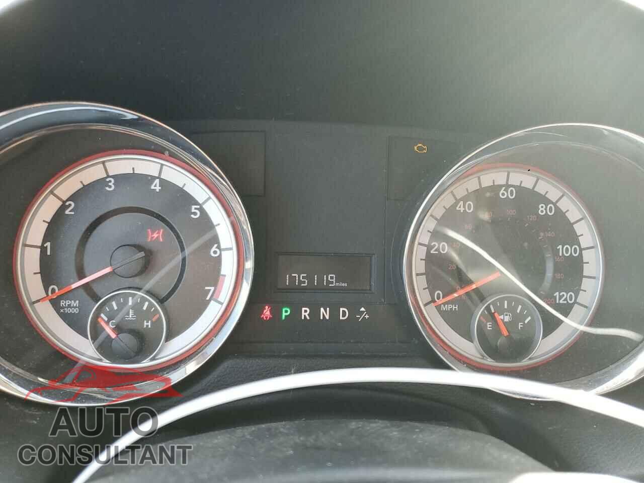DODGE CARAVAN 2011 - 2D4RN3DG4BR670891