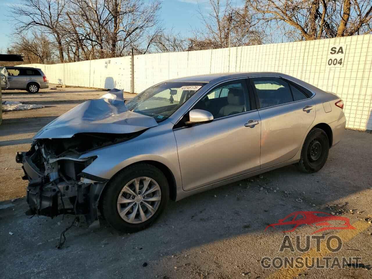 TOYOTA CAMRY 2016 - 4T4BF1FK8GR577756