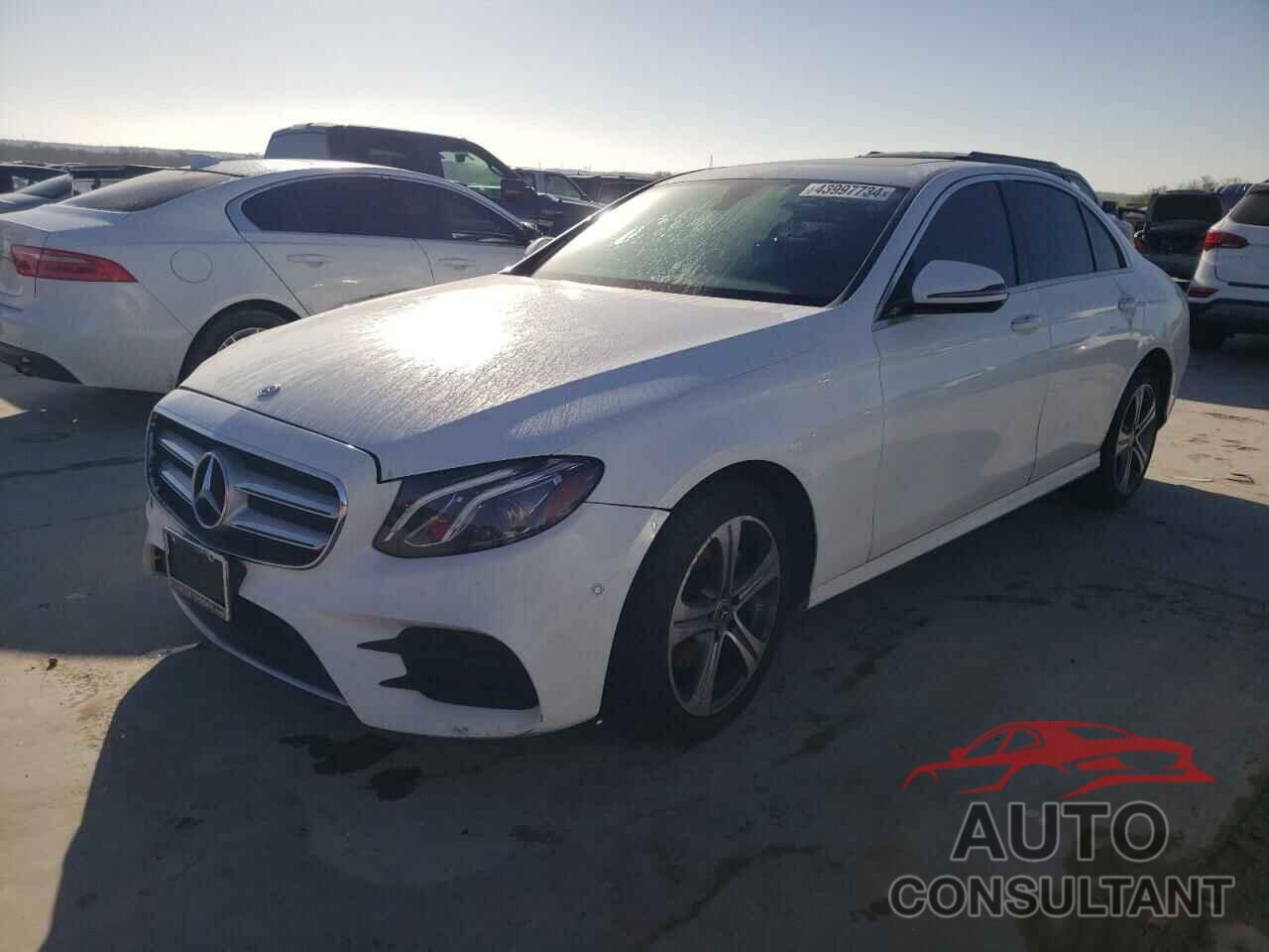 MERCEDES-BENZ E-CLASS 2018 - WDDZF4JB6JA304755