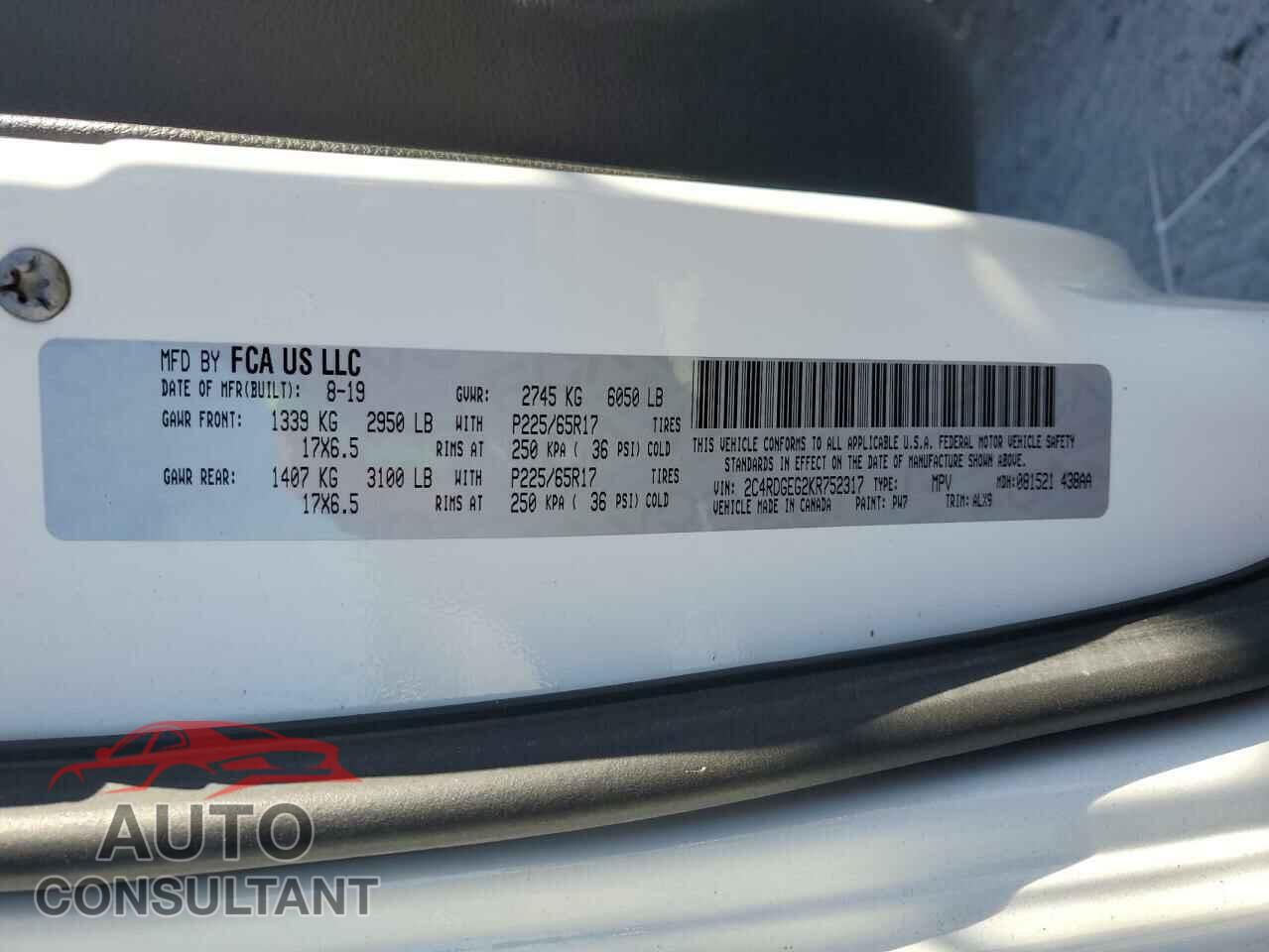DODGE CARAVAN 2019 - 2C4RDGEG2KR752317