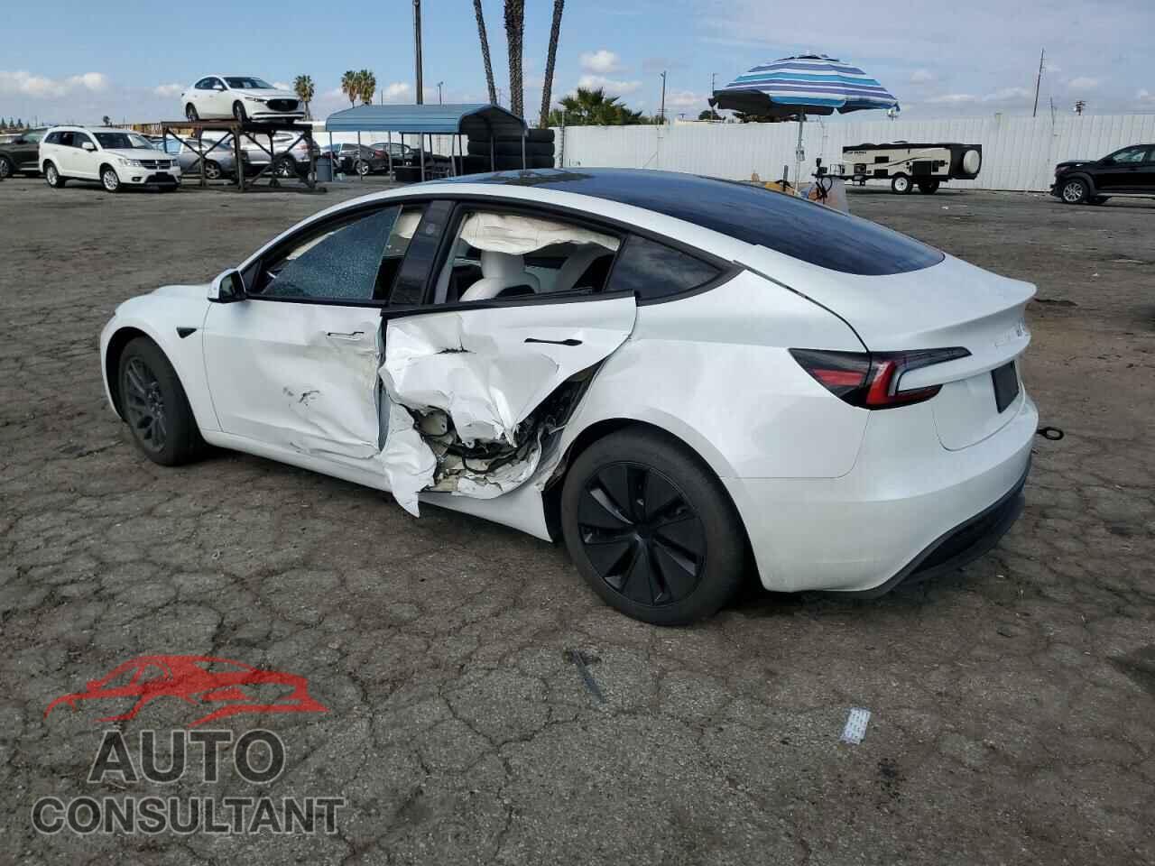 TESLA MODEL 3 2024 - 5YJ3E1EA4RF812230