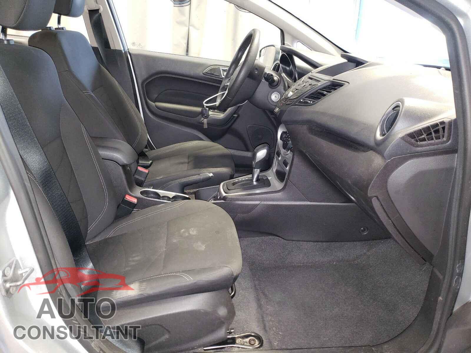 FORD FIESTA 2016 - 3FADP4EJ6GM207589