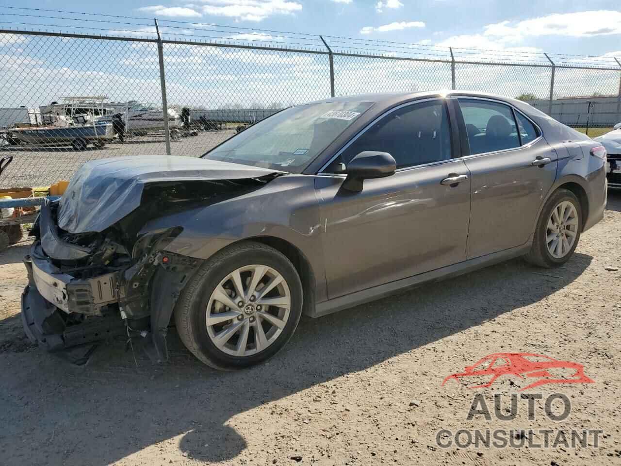 TOYOTA CAMRY 2021 - 4T1C11AK1MU455918