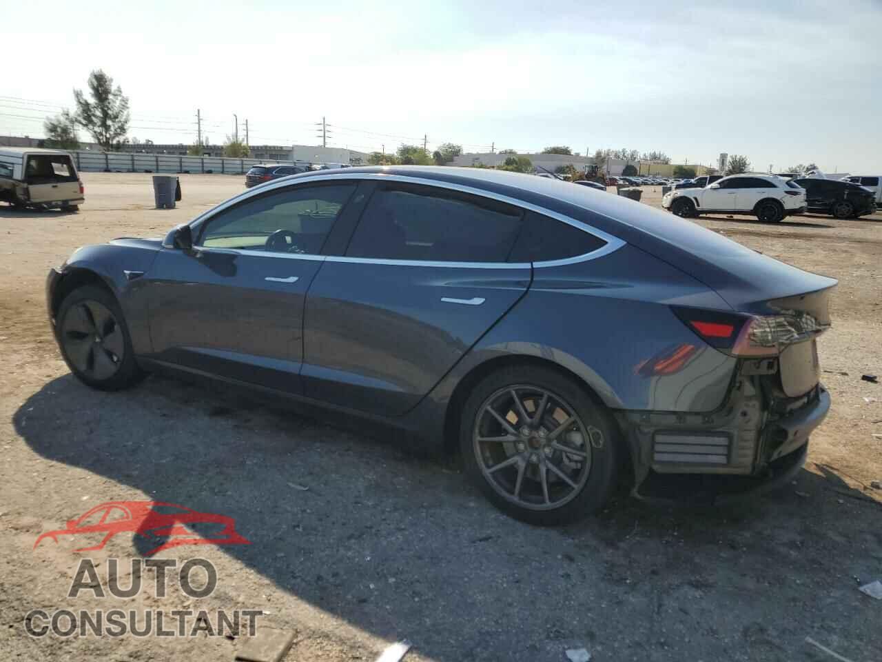 TESLA MODEL 3 2018 - 5YJ3E1EA5JF034573