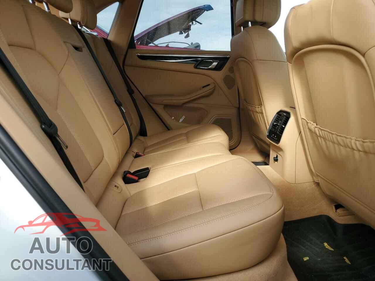 PORSCHE MACAN 2016 - WP1AB2A57GLB43619