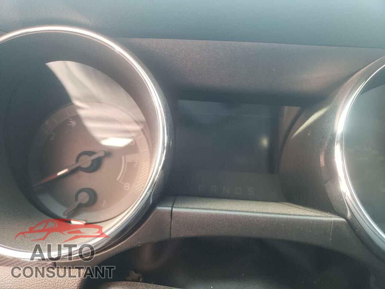 FORD MUSTANG 2015 - 1FA6P8CF8F5422930