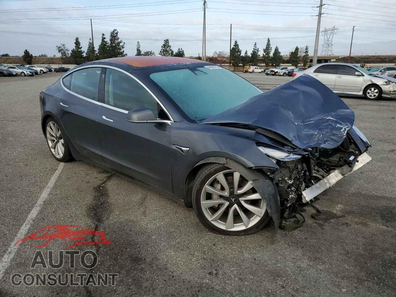 TESLA MODEL 3 2018 - 5YJ3E1EA8JF003429