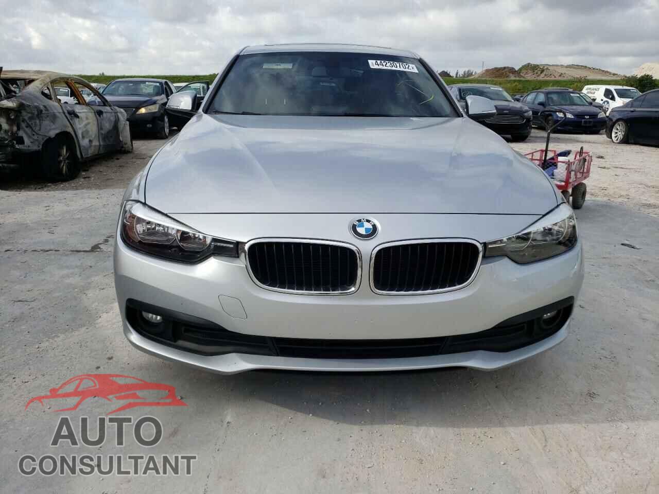 BMW 3 SERIES 2016 - WBA8E1G5XGNU10780