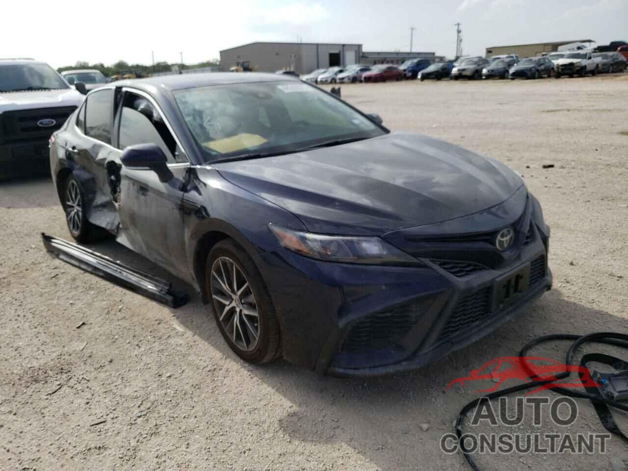 TOYOTA CAMRY 2022 - 4T1T11AK3NU647892