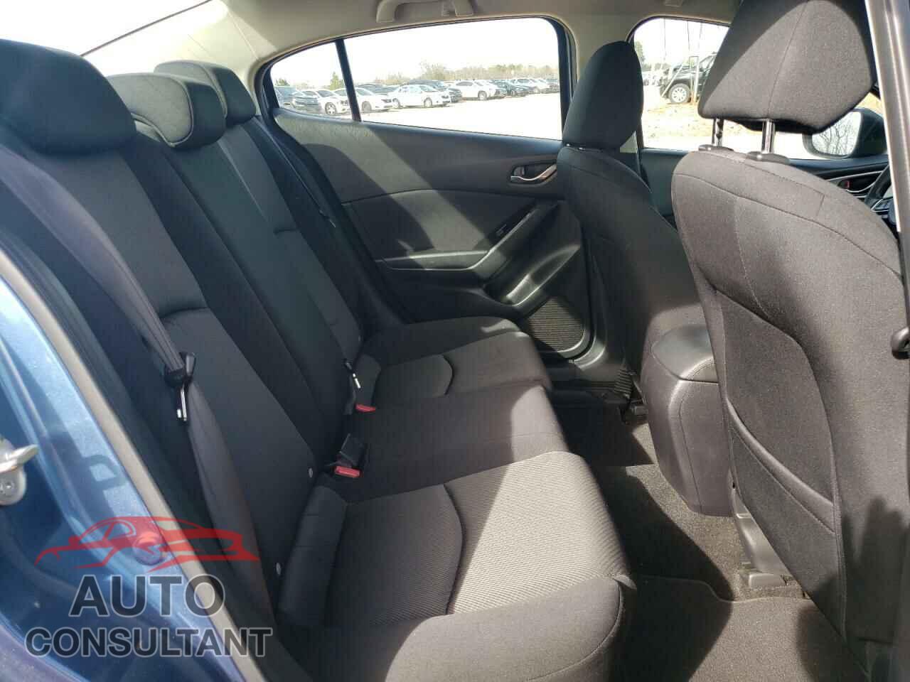 MAZDA 3 2017 - 3MZBN1U72HM134876