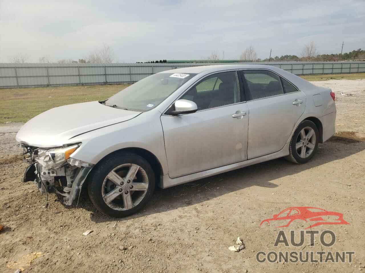 TOYOTA CAMRY 2013 - 4T1BF1FKXDU240365
