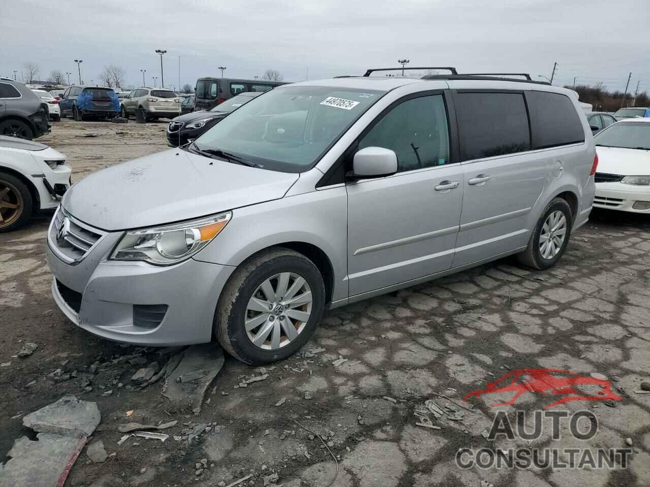 VOLKSWAGEN ROUTAN 2012 - 2C4RVACG0CR120558