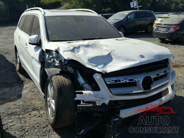 MERCEDES-BENZ GL 450 4MATIC 2016 - 4JGDF6EE8GA647379