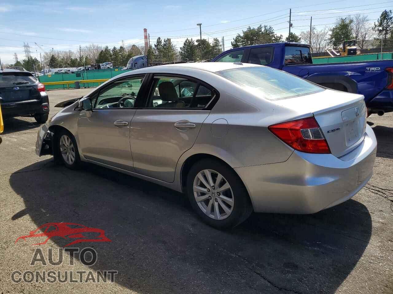HONDA CIVIC 2012 - 2HGFB2F99CH526537
