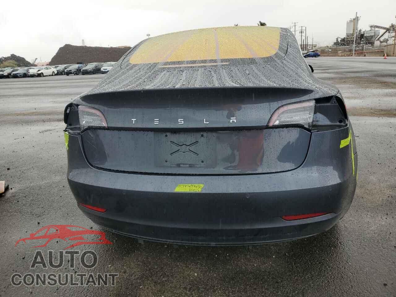 TESLA MODEL 3 2018 - 5YJ3E1EA1JF009430