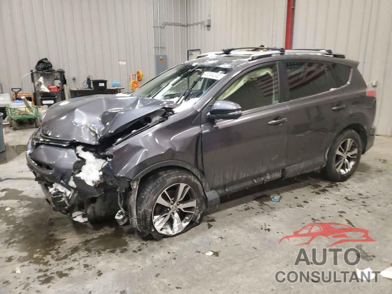 TOYOTA RAV4 2017 - JTMRFREV5HJ109770