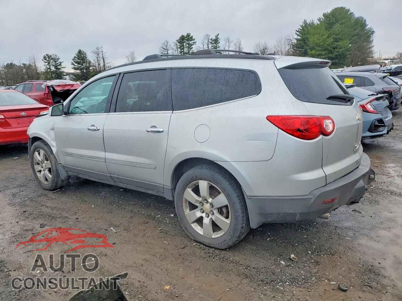 CHEVROLET TRAVERSE 2012 - 1GNKVLED7CJ121069