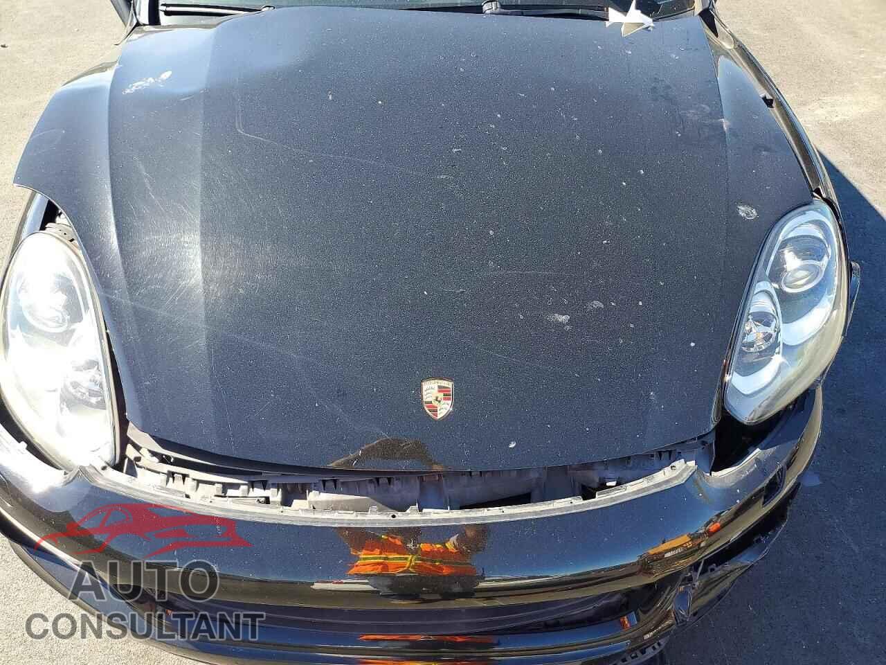 PORSCHE CAYENNE 2017 - WP1AA2A23HKA90305
