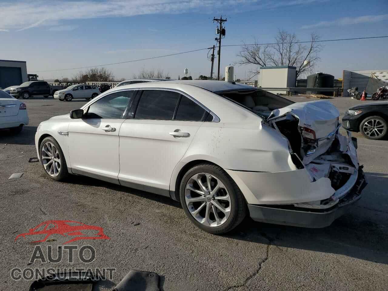 FORD TAURUS 2014 - 1FAHP2F8XEG137975