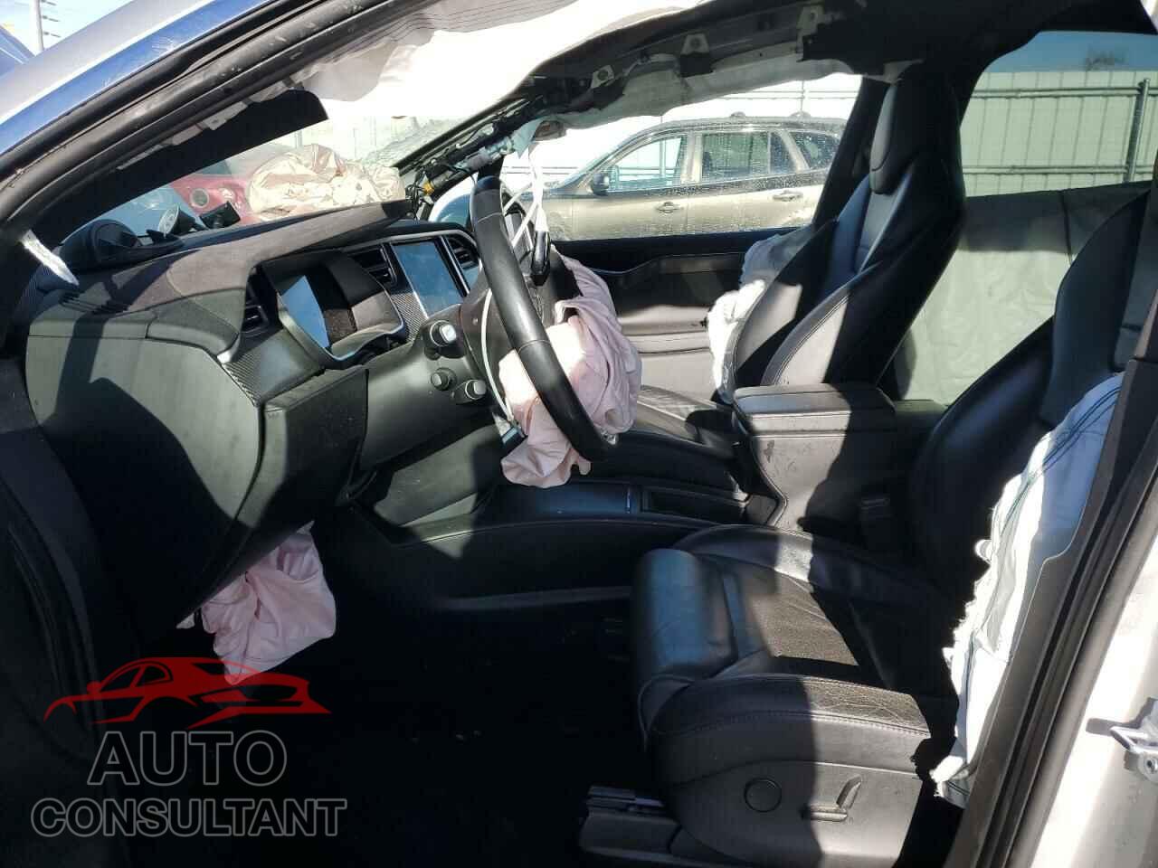 TESLA MODEL X 2017 - 5YJXCDE22HF049558
