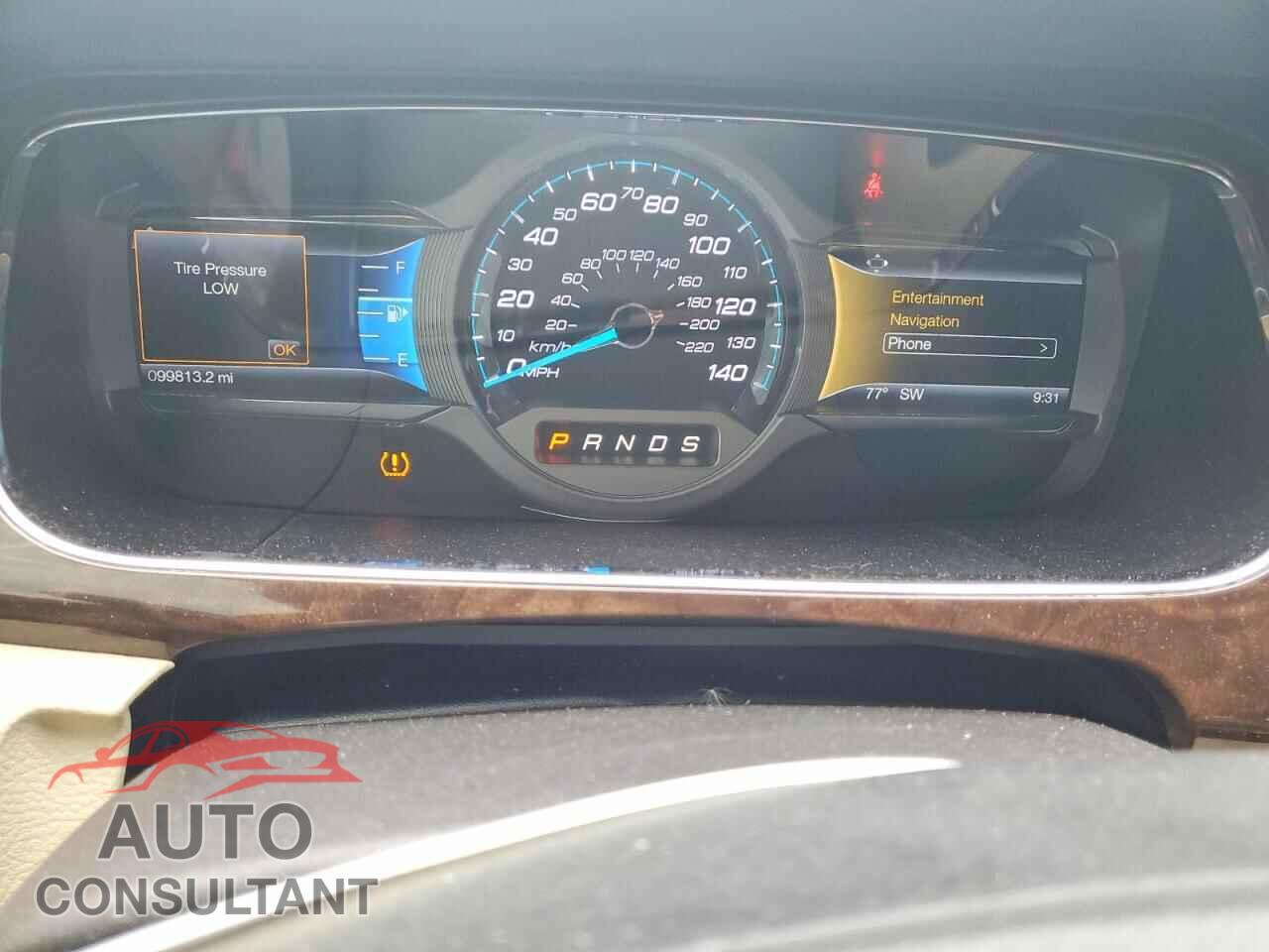 FORD TAURUS 2017 - 1FAHP2F84HG128936