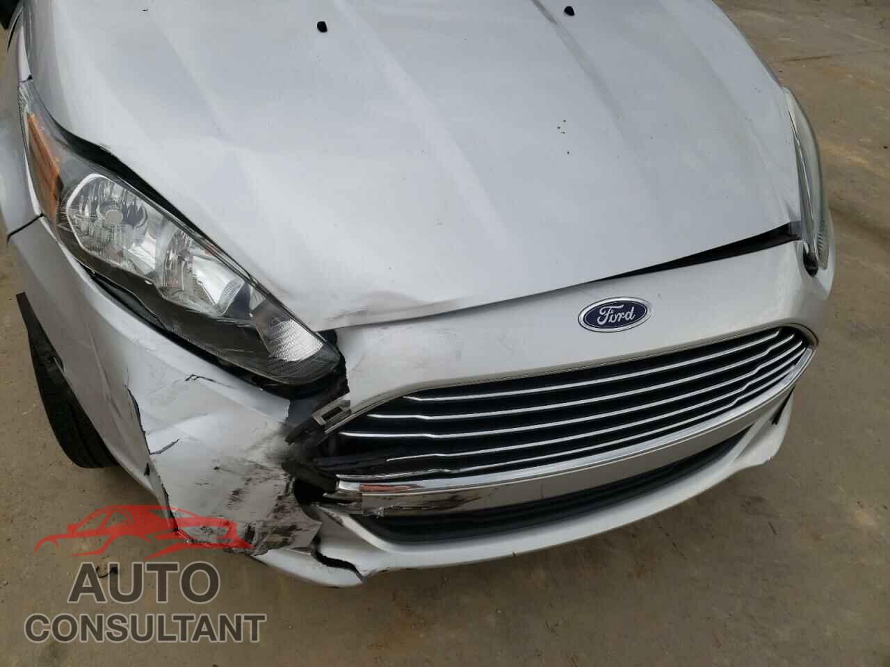 FORD FIESTA 2016 - 3FADP4EJXGM138521