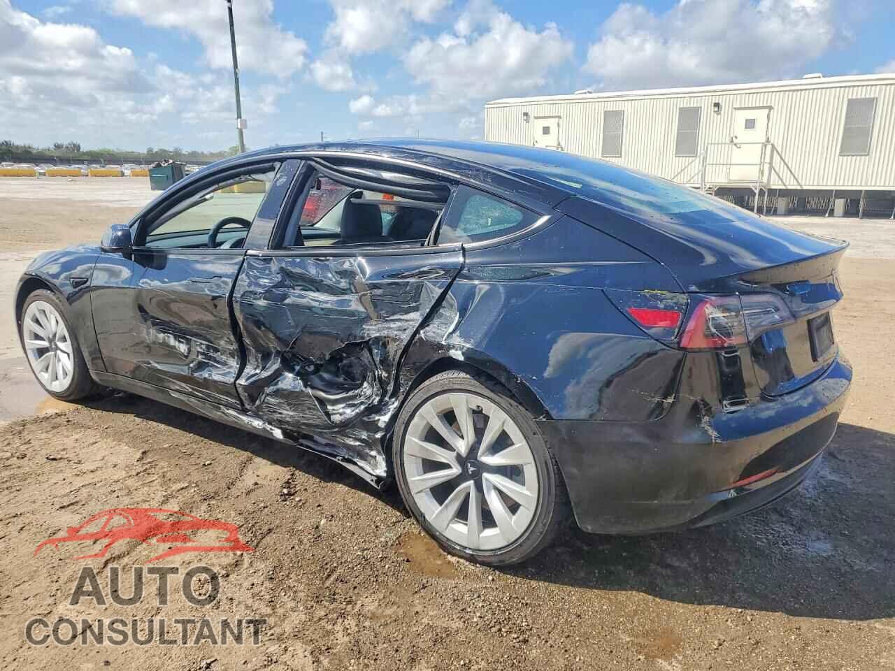 TESLA MODEL 3 2023 - 5YJ3E1EA3PF457757