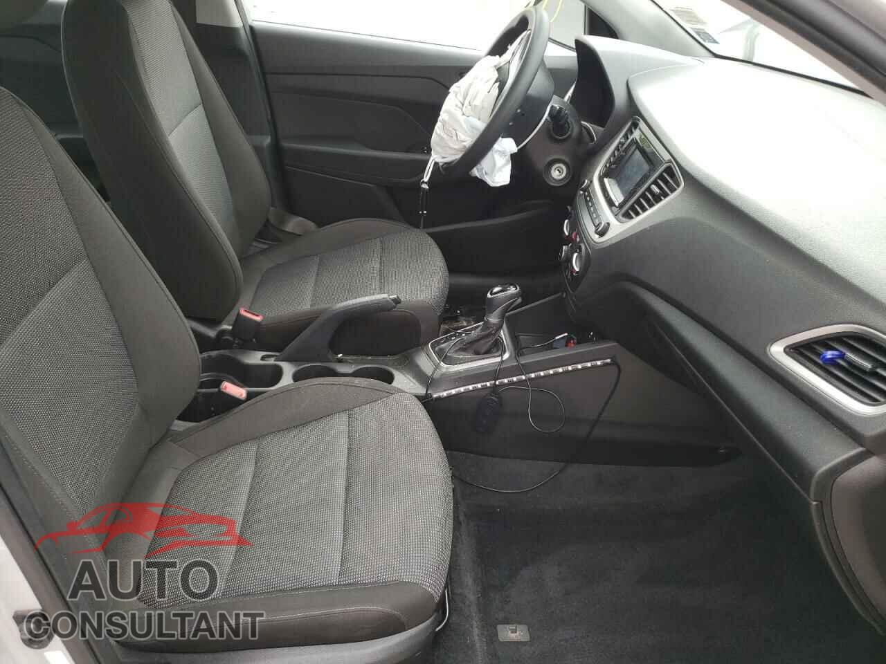 HYUNDAI ACCENT 2019 - 3KPC24A39KE064944