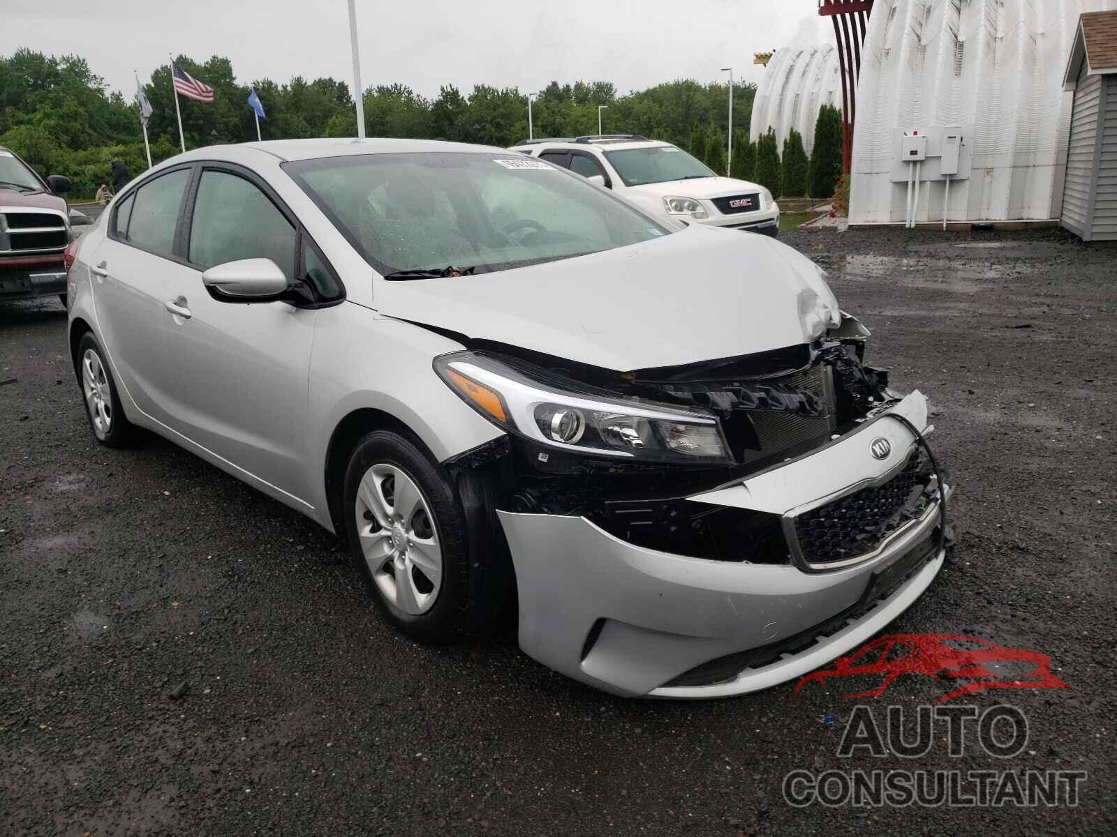 KIA FORTE 2017 - 3KPFK4A73HE061904