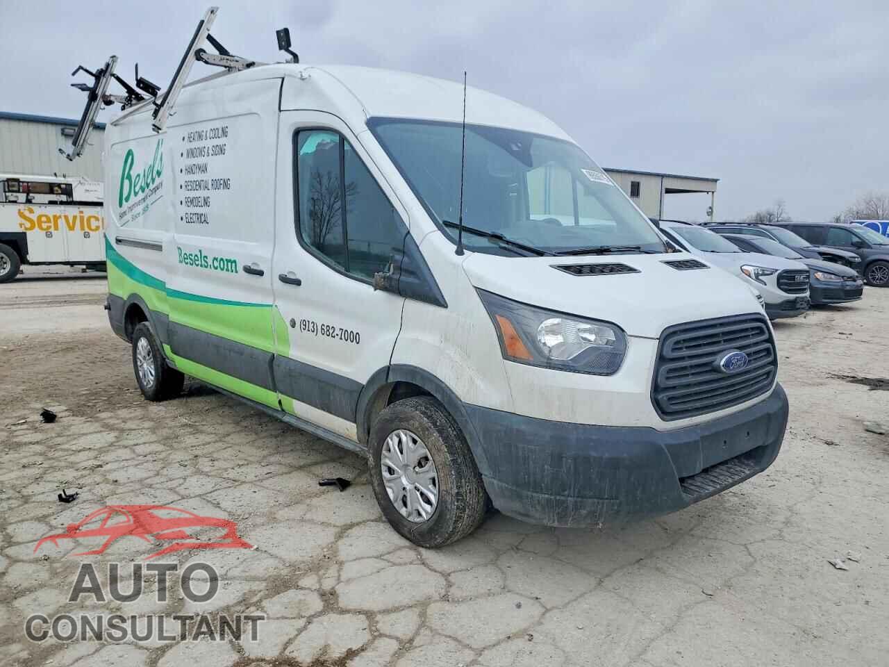 FORD TRANSIT 2019 - 1FTYR2CM9KKA87942