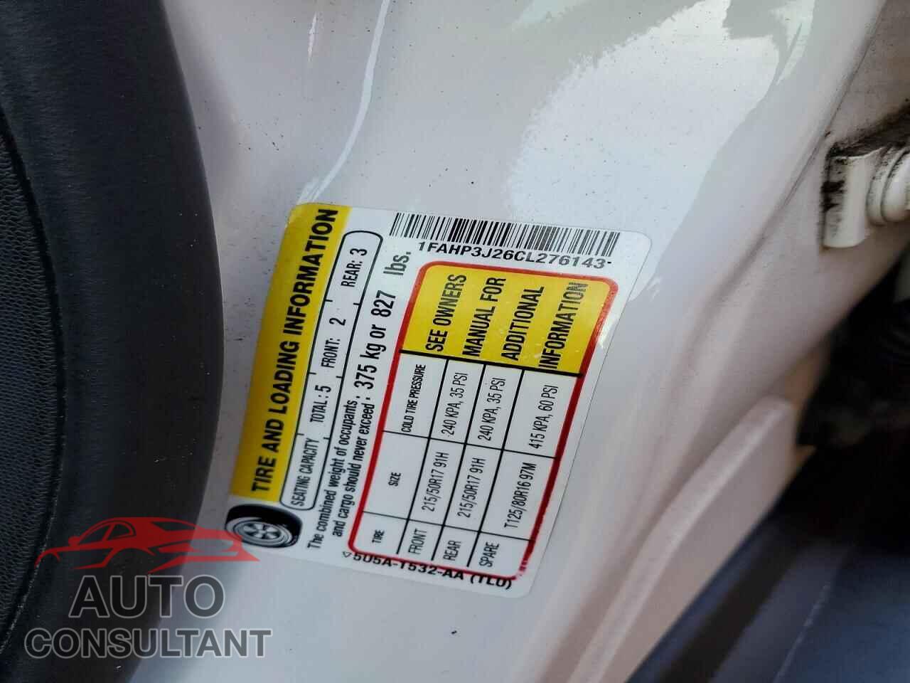 FORD FOCUS 2012 - 1FAHP3J26CL276143